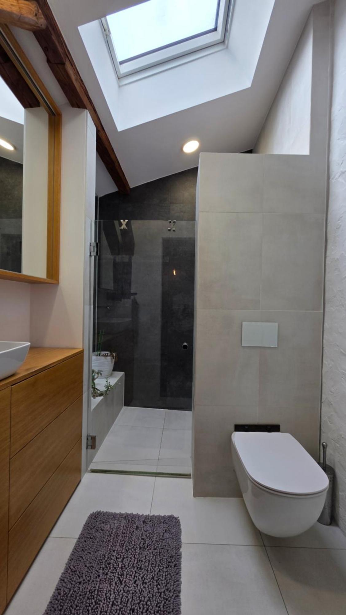 Amazing With Bedroom Tube By Citybeat